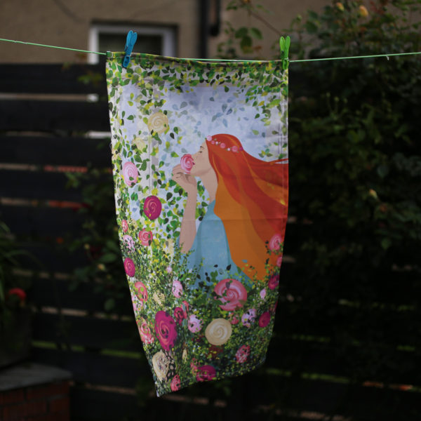 rose garden tea towel