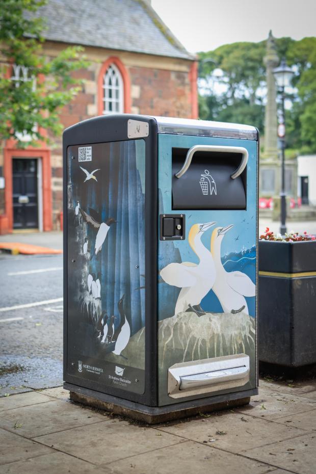 Helen Wyllie gannet bin, North Berwick